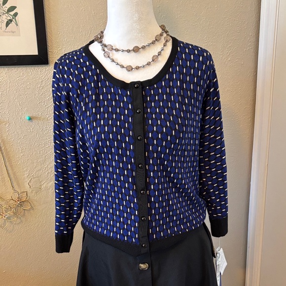 Peter Nygard Sweaters - NWT Peter Nygard Blue Black Cardigan Sweater size M